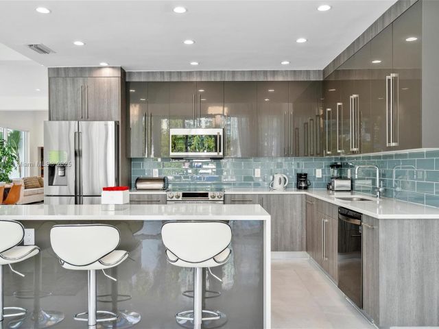 Продажа дома по адресу 201 Atlantic Ave - фото 5572332