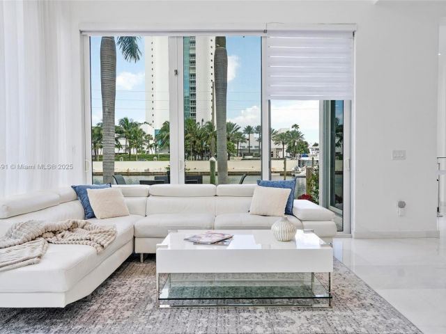 Продажа дома по адресу 201 Atlantic Ave - фото 5572335