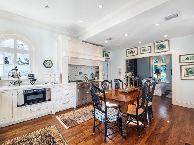 Продажа дома по адресу 1033 Hardee Rd - фото 5888731