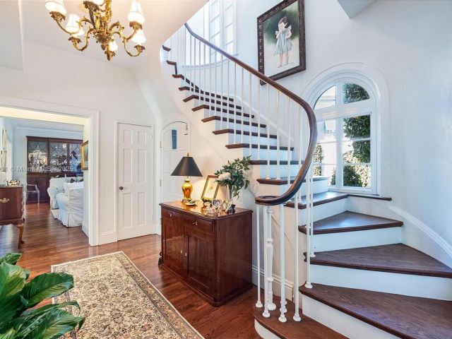 Продажа дома по адресу 1033 Hardee Rd - фото 5888741