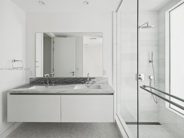 Продажа квартиры #2305 - фото 5666350