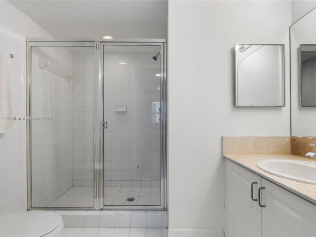 Продажа квартиры #1903 - фото 5849176