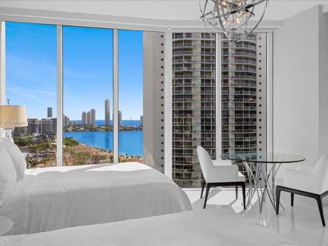 Продажа квартиры #1702 - фото 5638367