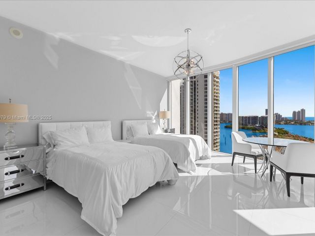 Продажа квартиры #1702 - фото 5638368