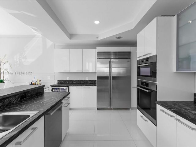 Продажа квартиры #1702 - фото 5638371