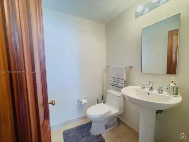 Квартира в аренду номер1506 - фото 5681525