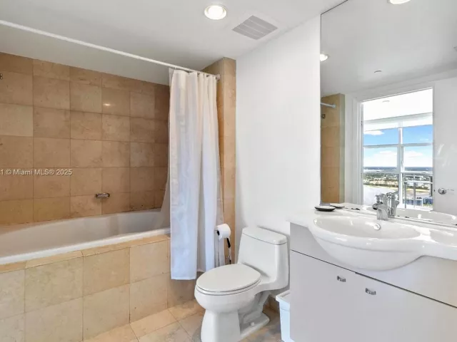 Продажа квартиры #4507 - фото 6183596