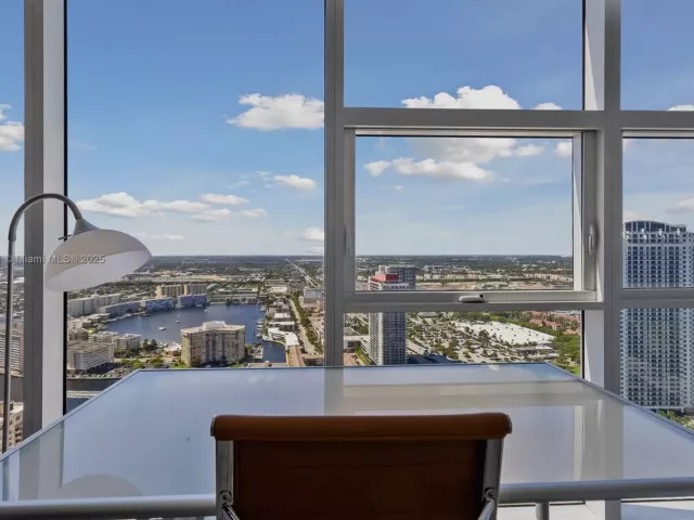 Продажа квартиры #4507 - фото 6183597