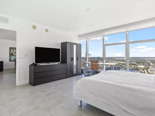 Продажа квартиры #4507 - фото 6183598