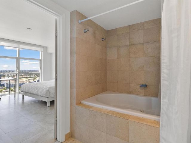 Продажа квартиры #4507 - фото 6183595