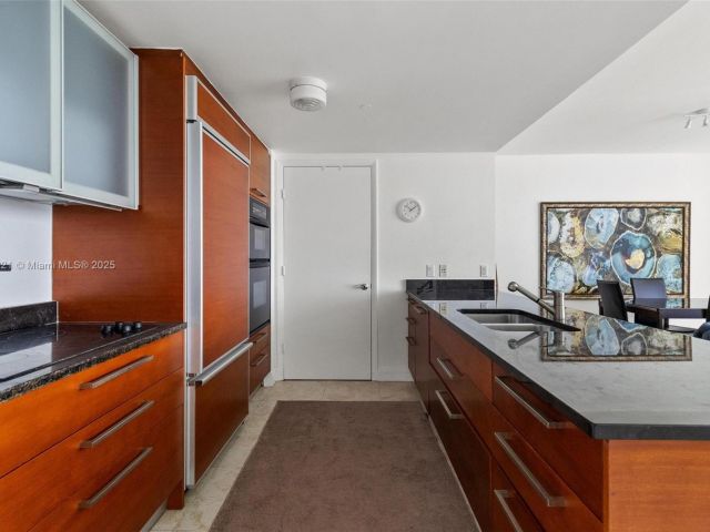 Продажа квартиры #4507 - фото 6183602