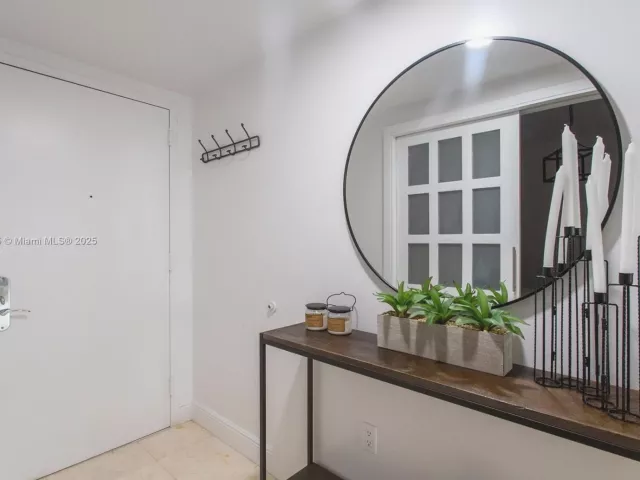 Продажа квартиры #1712 - фото 6152071