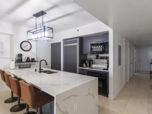 Продажа квартиры #1712 - фото 6152072