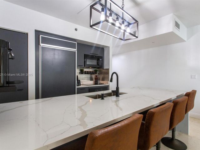 Продажа квартиры #1712 - фото 6152057