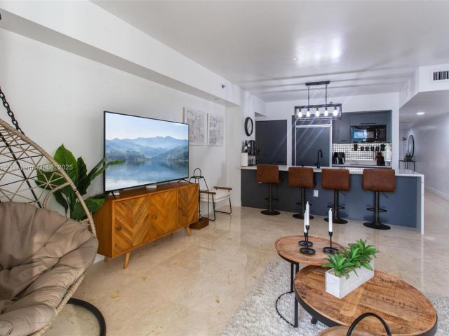 Продажа квартиры #1712 - фото 6152062