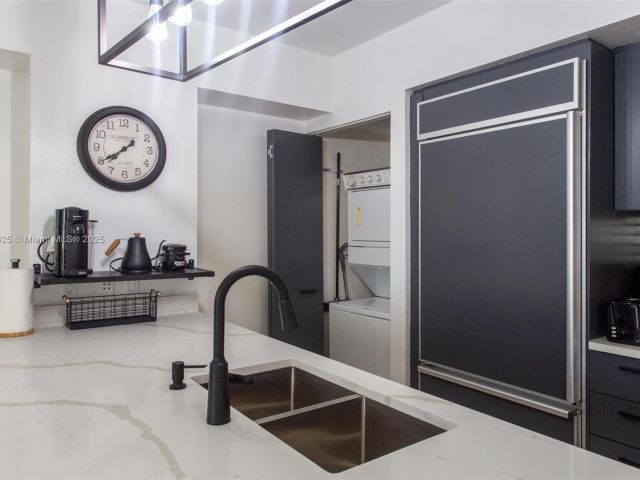 Продажа квартиры #1712 - фото 6152066