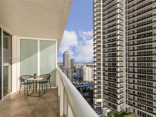 Продажа квартиры #1712 - фото 6152068