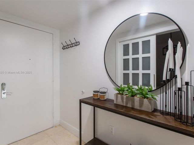 Продажа квартиры #1712 - фото 6152071