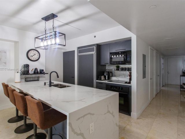 Продажа квартиры #1712 - фото 6152072