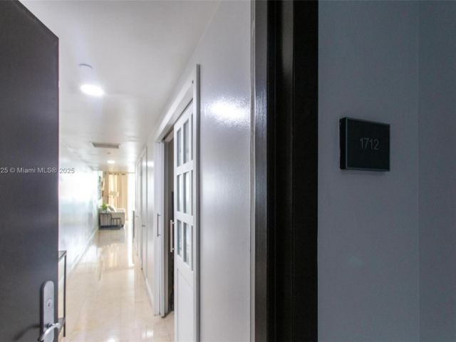 Продажа квартиры #1712 - фото 6152074