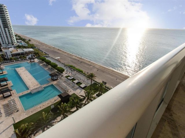 Продажа квартиры #1712 - фото 6152075