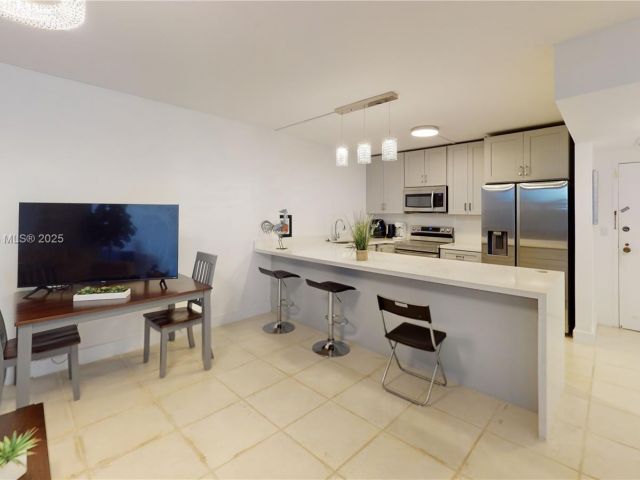 Продажа квартиры #1410 - фото 5679678