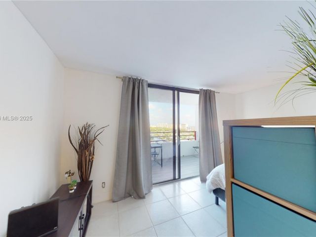 Продажа квартиры #1410 - фото 5679680