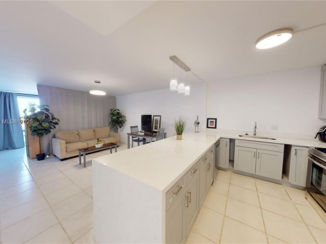 Продажа квартиры #1410 - фото 5679681