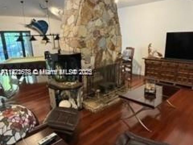 Продажа дома по адресу 14501 SW 67th Ave - фото 5560348