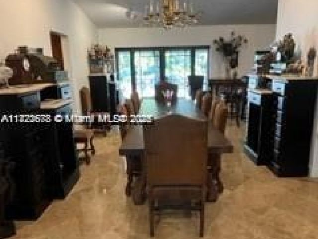 Продажа дома по адресу 14501 SW 67th Ave - фото 5560350