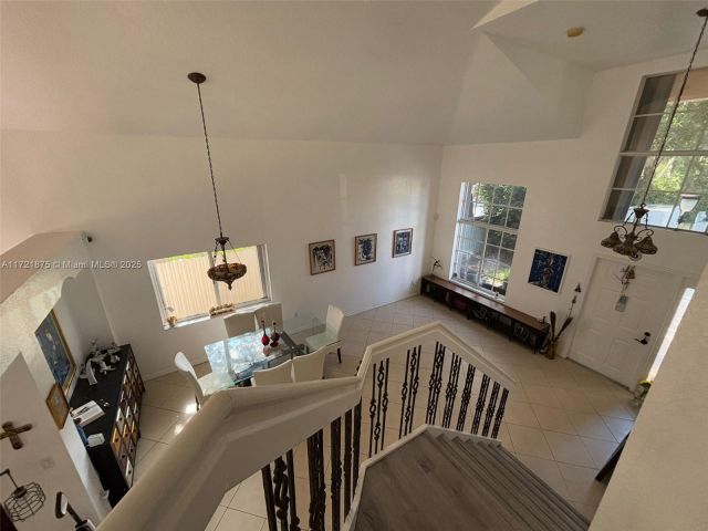 Продажа дома по адресу 5323 NW 109th Ct - фото 5815352