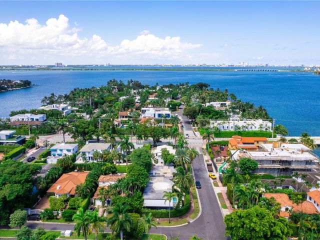 Продажа дома по адресу 200 E Rivo Alto Dr - фото 5516202