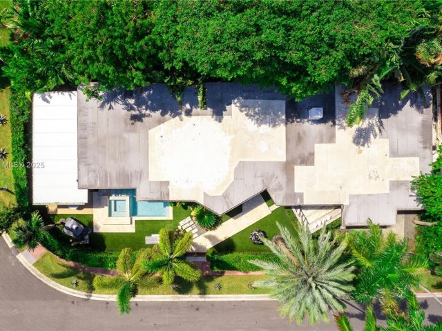 Продажа дома по адресу 200 E Rivo Alto Dr - фото 5516204