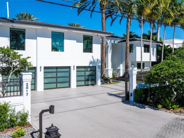 Продажа дома по адресу 2817 NE 26th Ct - фото 6251259