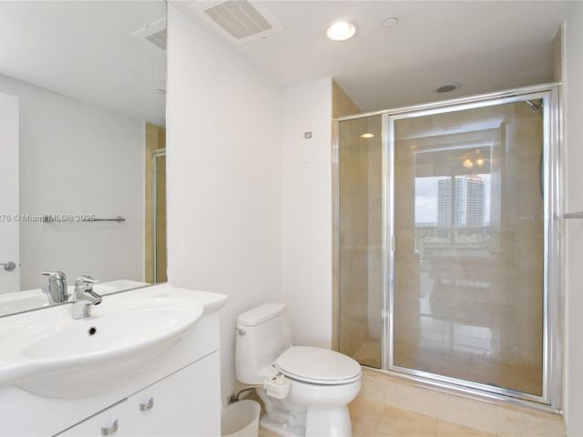 Продажа квартиры #1608 - фото 5671870