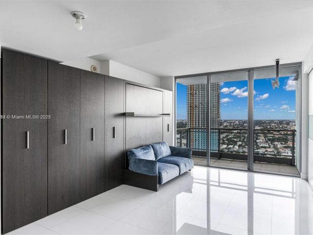 Продажа квартиры #4109 - фото 5638012