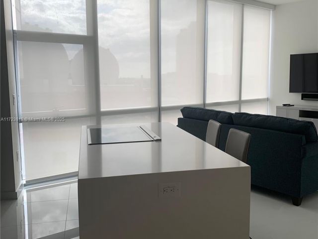 Продажа квартиры #1002 - фото 5640568