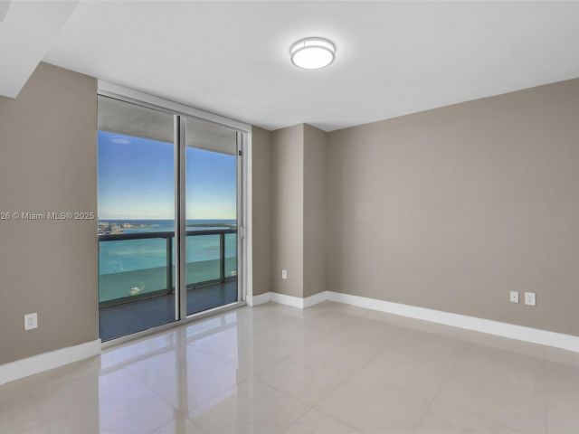 Продажа квартиры #4208 - фото 6200121