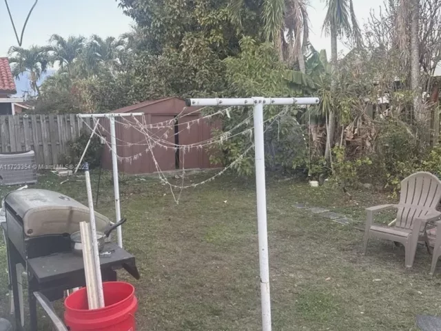 Продажа дома по адресу 981 NW 134th Ave - фото 6237617