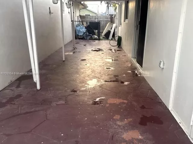 Продажа дома по адресу 981 NW 134th Ave - фото 6237615