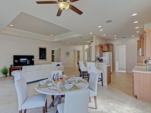 Продажа дома по адресу 10655 La Strada - фото 5764662