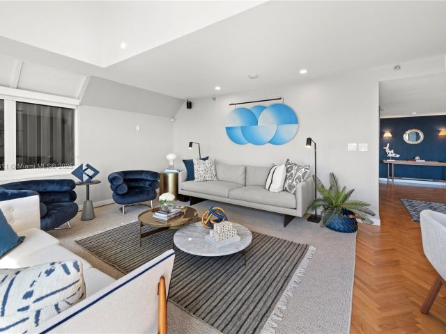 Квартира в аренду номер1002 - фото 5647724