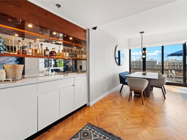 Квартира в аренду номер1002 - фото 5647728