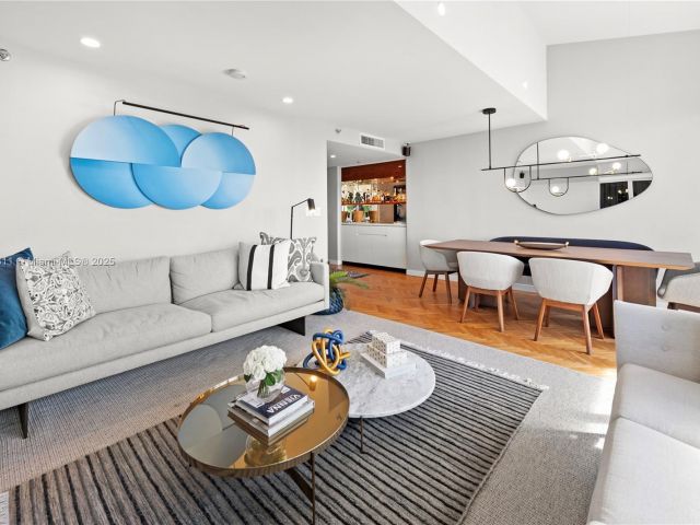 Квартира в аренду номер1002 - фото 5647737