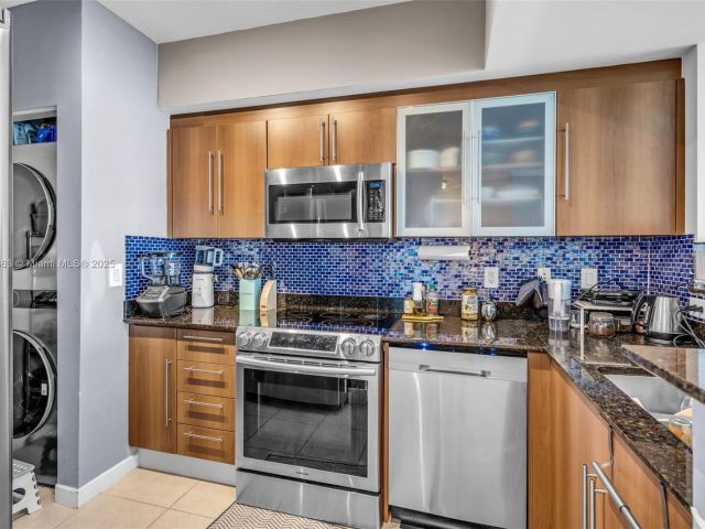 Продажа квартиры #3726 - фото 5638512