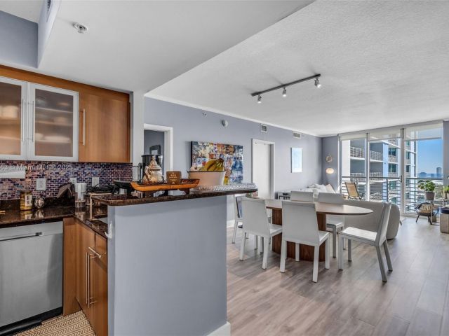 Продажа квартиры #3726 - фото 5638514