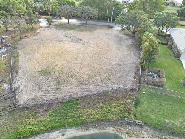 Продажа дома по адресу 330 Glenwood Drive - фото 5793290