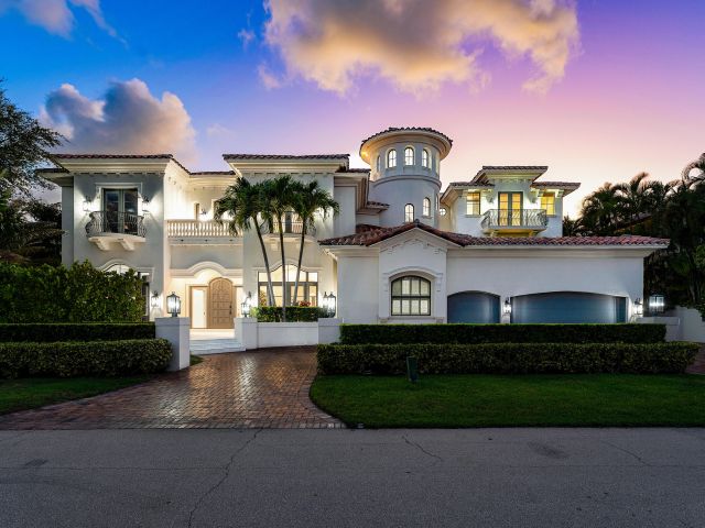 Дом в аренду по адресу 155 SE Spanish Trail - фото 6399161