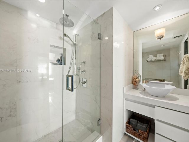 Продажа квартиры #3010 - фото 5617380