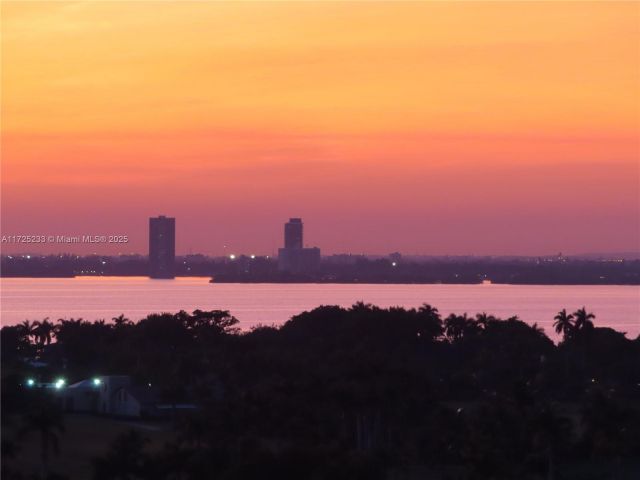 Квартира в аренду номер1011 - фото 7432554